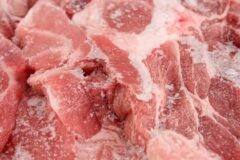 как быстро и правильно разморозить мясо