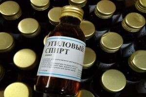 отбелить пластик от желтизны в домашних условиях спиртом