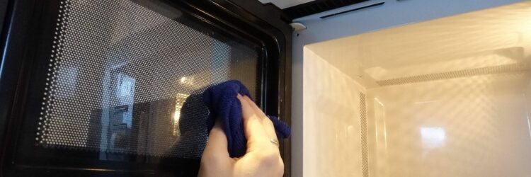 Как почистить микроволновку внутри: 10 быстрых и эффективных способов